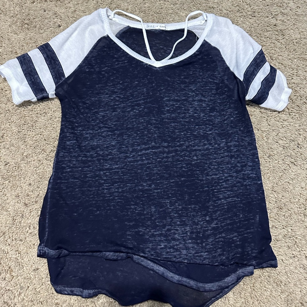 Buckle Tee